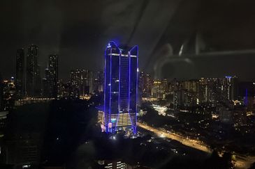 Savvy @ Riana Dutamas