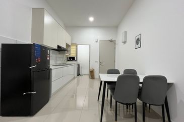 Savvy @ Riana Dutamas