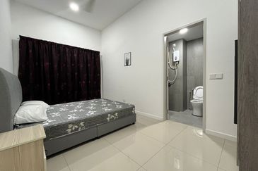 Savvy @ Riana Dutamas