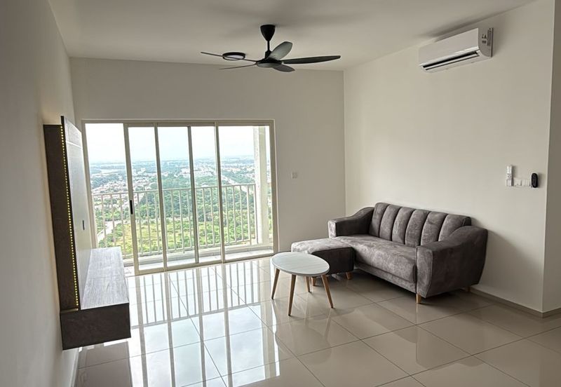 The Tresor @ Gravit 8 *