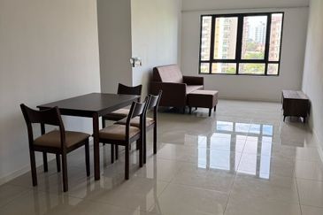 Savvy @ Riana Dutamas