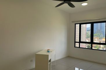 Savvy @ Riana Dutamas