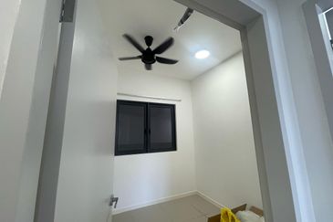 Savvy @ Riana Dutamas