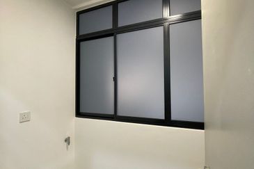 Savvy @ Riana Dutamas