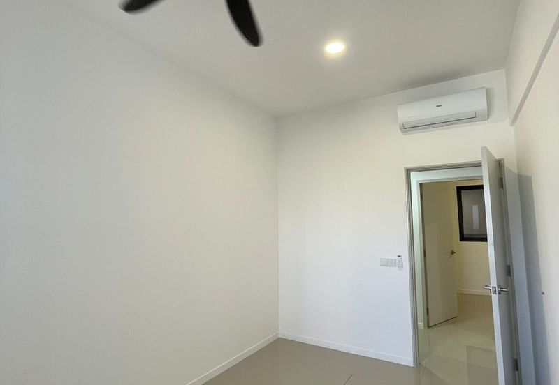 Savvy @ Riana Dutamas *