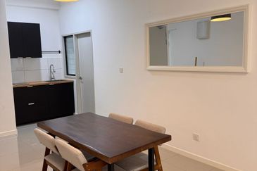 Savvy @ Riana Dutamas