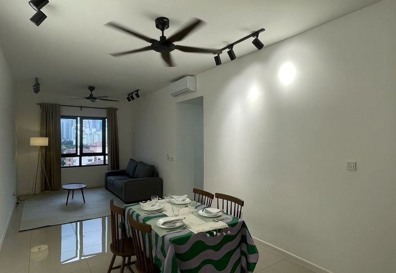 Savvy @ Riana Dutamas *