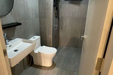 Savvy @ Riana Dutamas