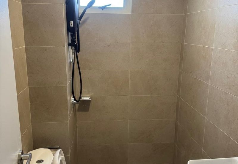 The Tresor @ Gravit 8 *