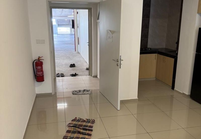 The Tresor @ Gravit 8 *