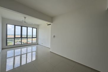 Gravit8 @ Klang South