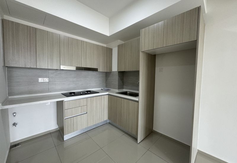 Gravit8 @ Klang South