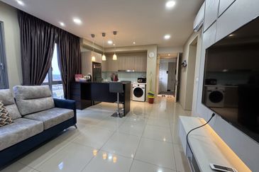 Gravit8 @ Klang South