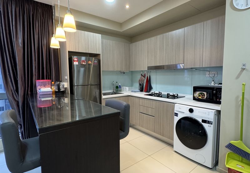 Gravit8 @ Klang South