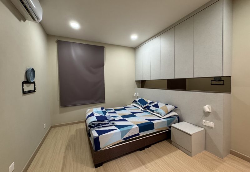 Gravit8 @ Klang South