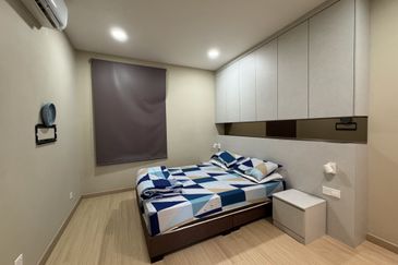 Gravit8 @ Klang South