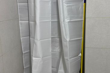 Gravit8 @ Klang South