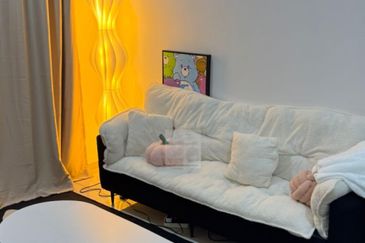 Gravit8 @ Klang South