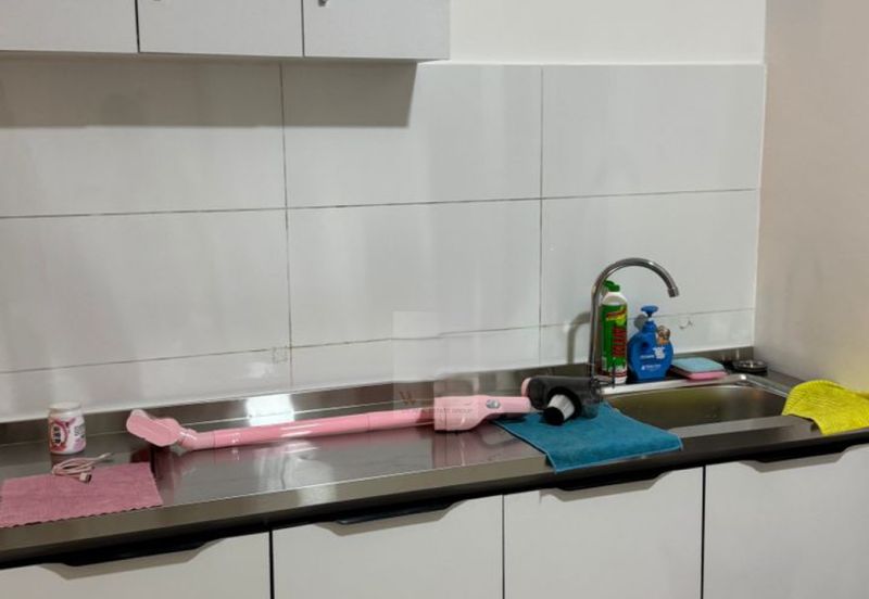 Gravit8 @ Klang South