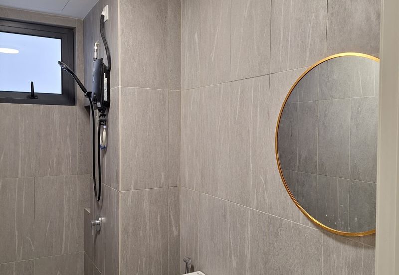 Savvy @ Riana Dutamas *