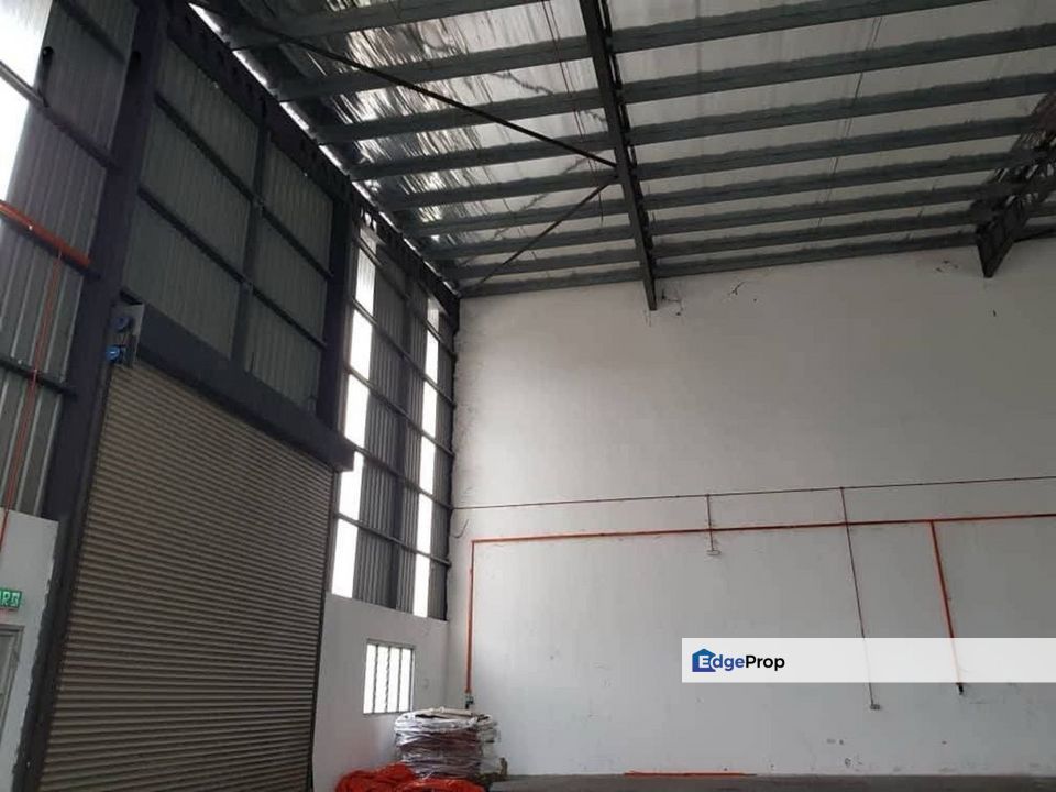 [AIR HITAM]1.5-Storey Factory 100amp Good Condition, Selangor, Klang