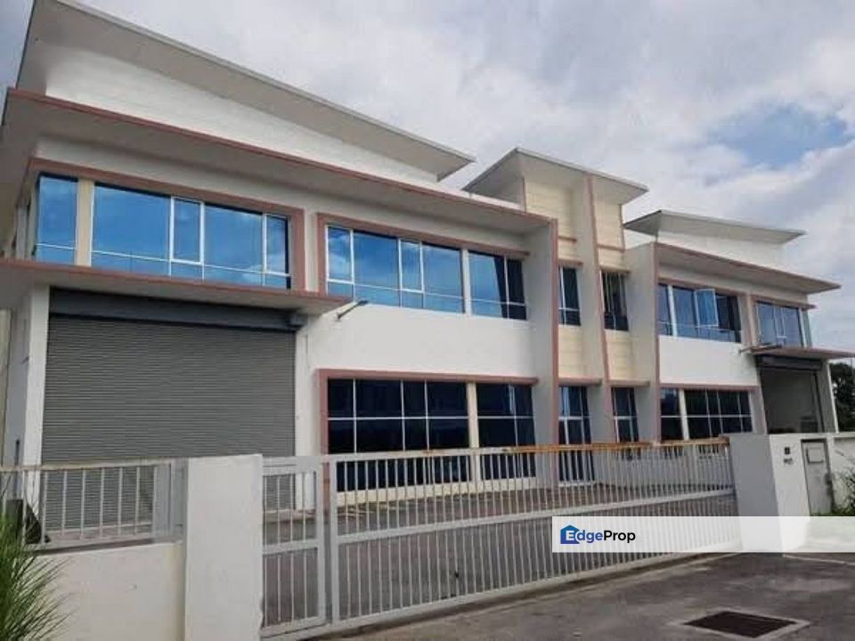 [AIR HITAM]1.5-Storey Factory 100amp Good Condition, Selangor, Klang