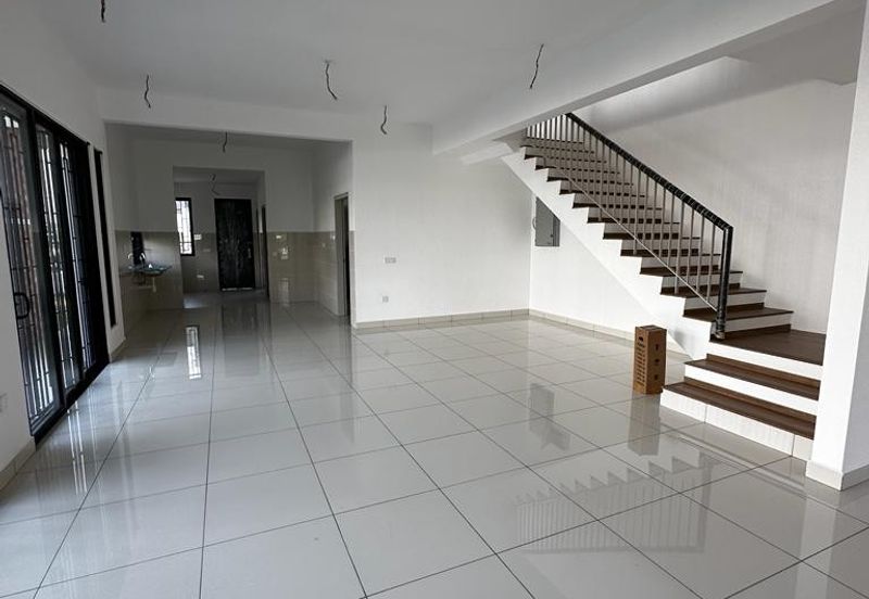 Elmina Green Three @ City of Elmina