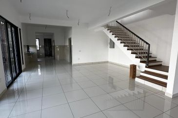 Elmina Green Three @ City of Elmina