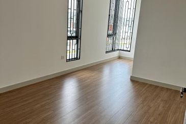 Elmina Green Three @ City of Elmina