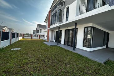 Elmina Green Three @ City of Elmina