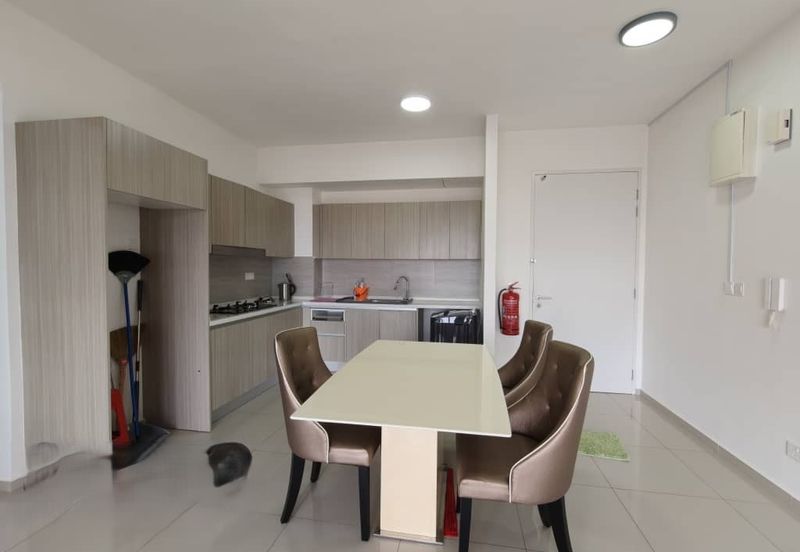 Gravit8 @ Klang South