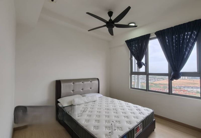 Gravit8 @ Klang South