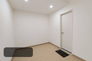 Gravit8 @ Klang South