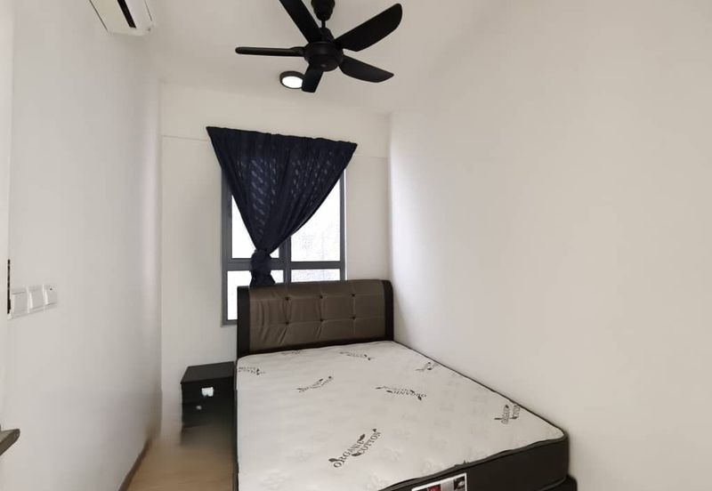 Gravit8 @ Klang South