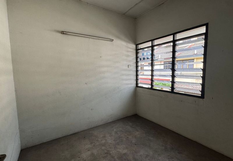 Taman Pengkalan Barat