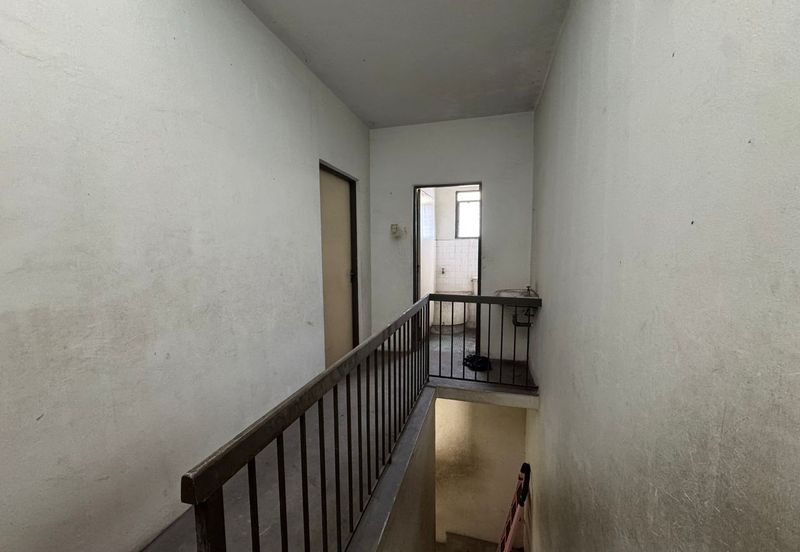 [BELOW MARKET VALUE] Double Storey House @ Taman Pengkalan Barat