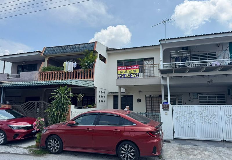 [BELOW MARKET VALUE] Double Storey House @ Taman Pengkalan Barat