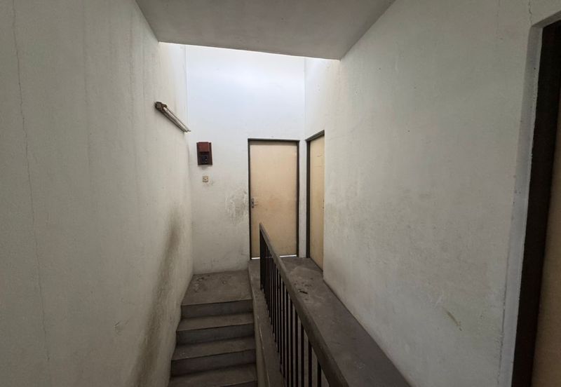 [BELOW MARKET VALUE] Double Storey House @ Taman Pengkalan Barat