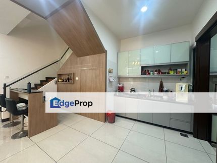 [THE STRAITS VIEW RESIDENCES] Superb Condition Semi D For Sale, Johor, Permas Jaya/Senibong