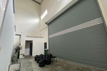 3 Storey Semi-D Factory at Iparc, Metropolitan Business Park, Bukit Jelutong, Shah Alam