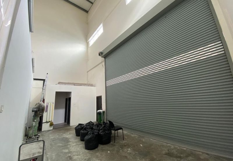 3 Storey Semi-D Factory at Iparc, Metropolitan Business Park, Bukit Jelutong, Shah Alam