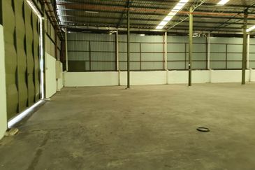 2 Acres Industrial Land with Warehouse