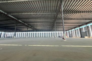 4000 Amp Factory at Seksyen 15, Seksyen 16, Shah Alam