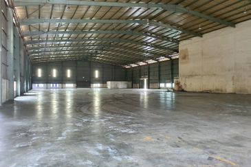 Detached Warehouse at Taman Perindustrian USJ 1, Subang Jaya
