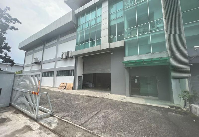Semi-D Factory at Seksyen 33, Alam Premier Industrial Park, Shah Alam