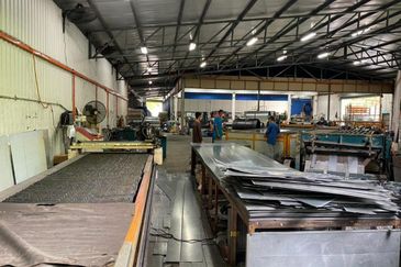 1.5 Storey Factory Seksyen 51, Petaling Jaya