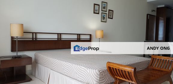 Amcorp service suite near LRT station , Selangor, Petaling Jaya