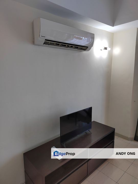 Amcorp Serviced Suites studio near LRT station, Selangor, Petaling Jaya