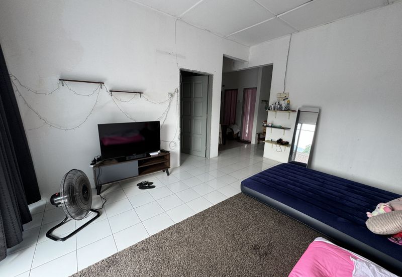 Taman Sri bukit tinggi Apt for Sale @ Bentong 