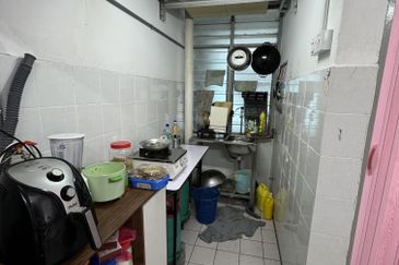 Taman Sri bukit tinggi Apt for Sale @ Bentong 